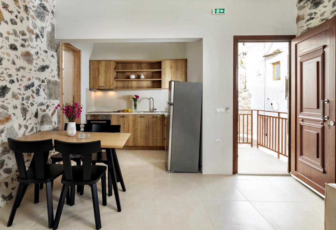 Mirthia Apartments プラキアス エクステリア 写真